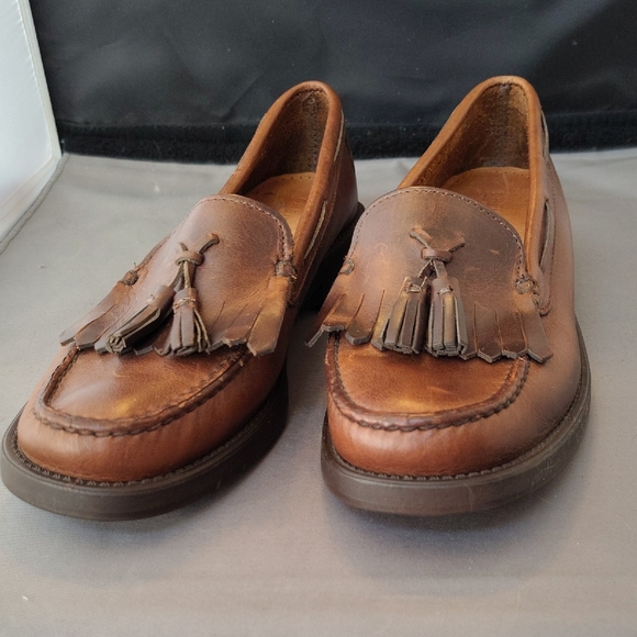 G.H. Bass & Co. Tan Leather Tassel Loafers - Picture 1 of 3